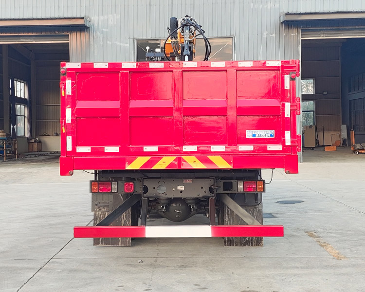 重汽王牌抓斗车 CL5243ZZD6ABL