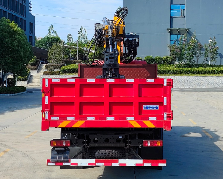 东风DIS CL5183ZZD6ABL型抓斗式垃圾车