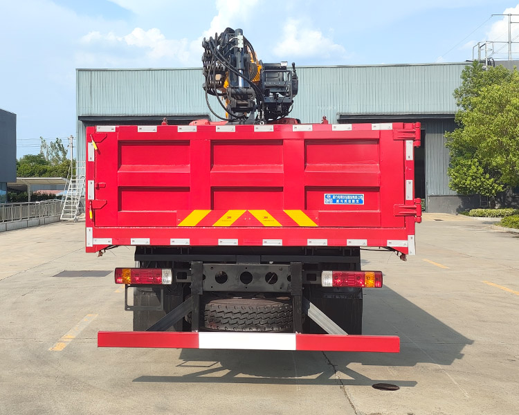 解放CLW5180ZZDABL型抓斗式垃圾车