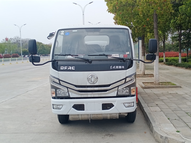 4.36方 东风多利卡加油车