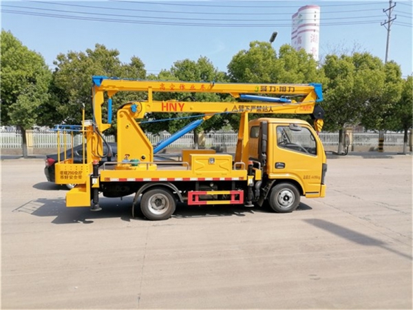 东风13.5米高空作业车