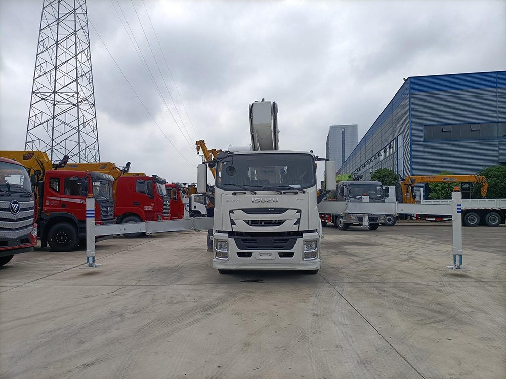 五十铃巨咖45米直臂出口