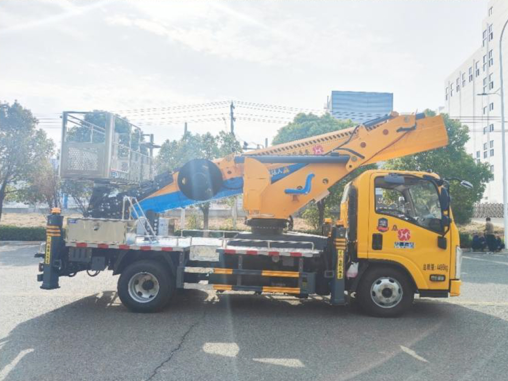五十铃33米直臂高空作业车