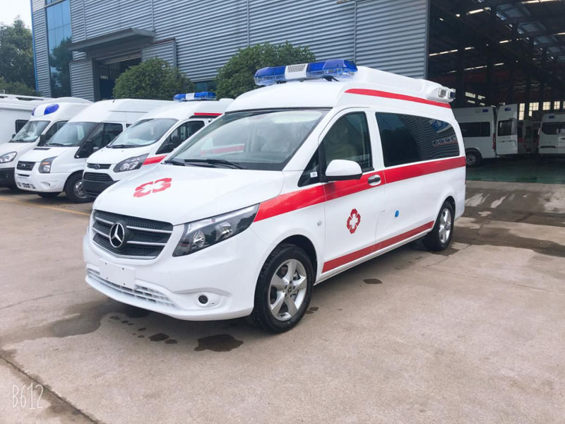 奔驰新威霆负压监护型(ABS内饰)救护车